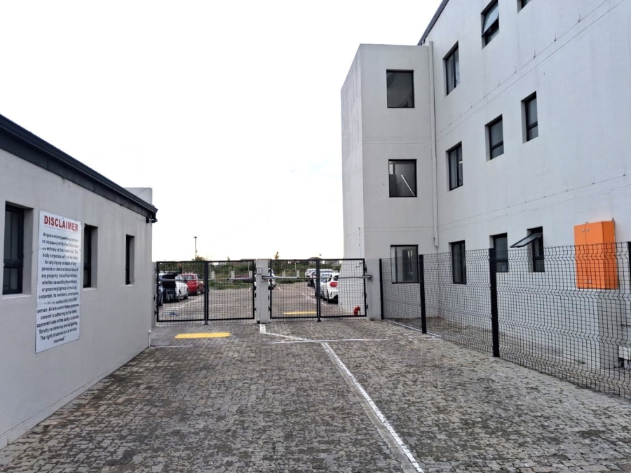 2 Bedroom Property for Sale in Parklands East Western Cape